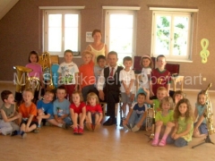 080606-Kindergar-04-_960px