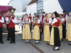 OO1X5375_960px