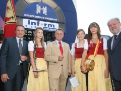 OO1X5410_960px