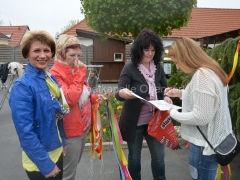 130426-Maibaumaufwtellen-Stadtwirt-05_960px