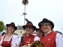 130426-Maibaumaufwtellen-Stadtwirt-36_960px