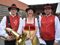 130426-Maibaumaufwtellen-Stadtwirt-39_960px