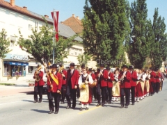 e_1920px
