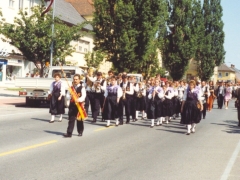 f_1920px