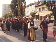 i1_1920px