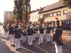 i2_1920px