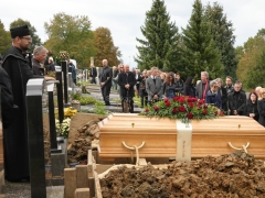 251009-Begr.-A.E-4_1920px