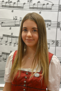 Lara Hadek